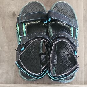 Wonder Nation Black and Blue Kids Sandals